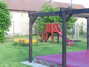 Práce na školní zahradě